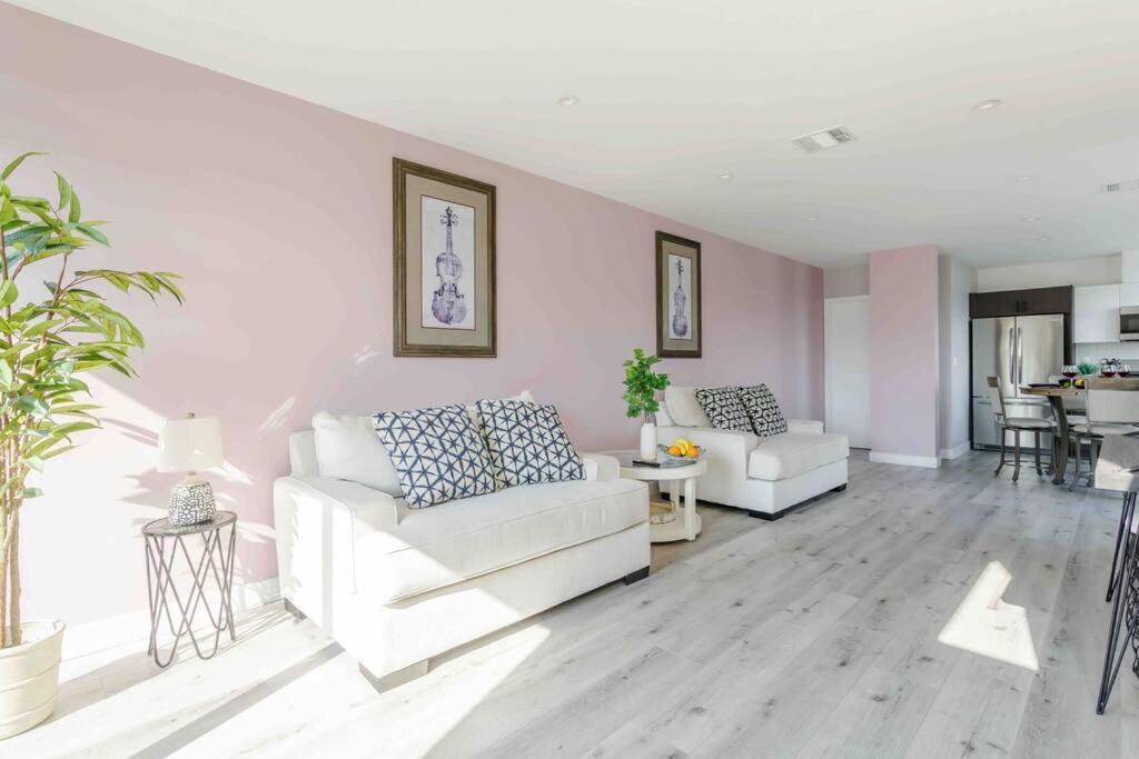Villa Stunning Hollywood Townhouse With Sunny Views à Los Angeles Extérieur photo