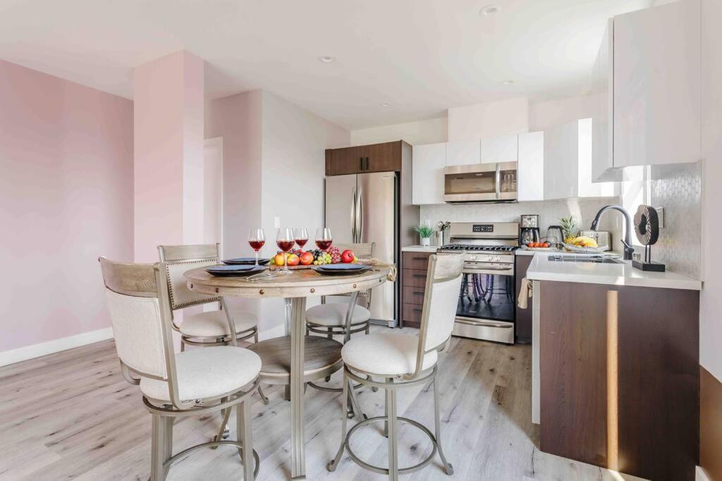 Villa Stunning Hollywood Townhouse With Sunny Views à Los Angeles Extérieur photo